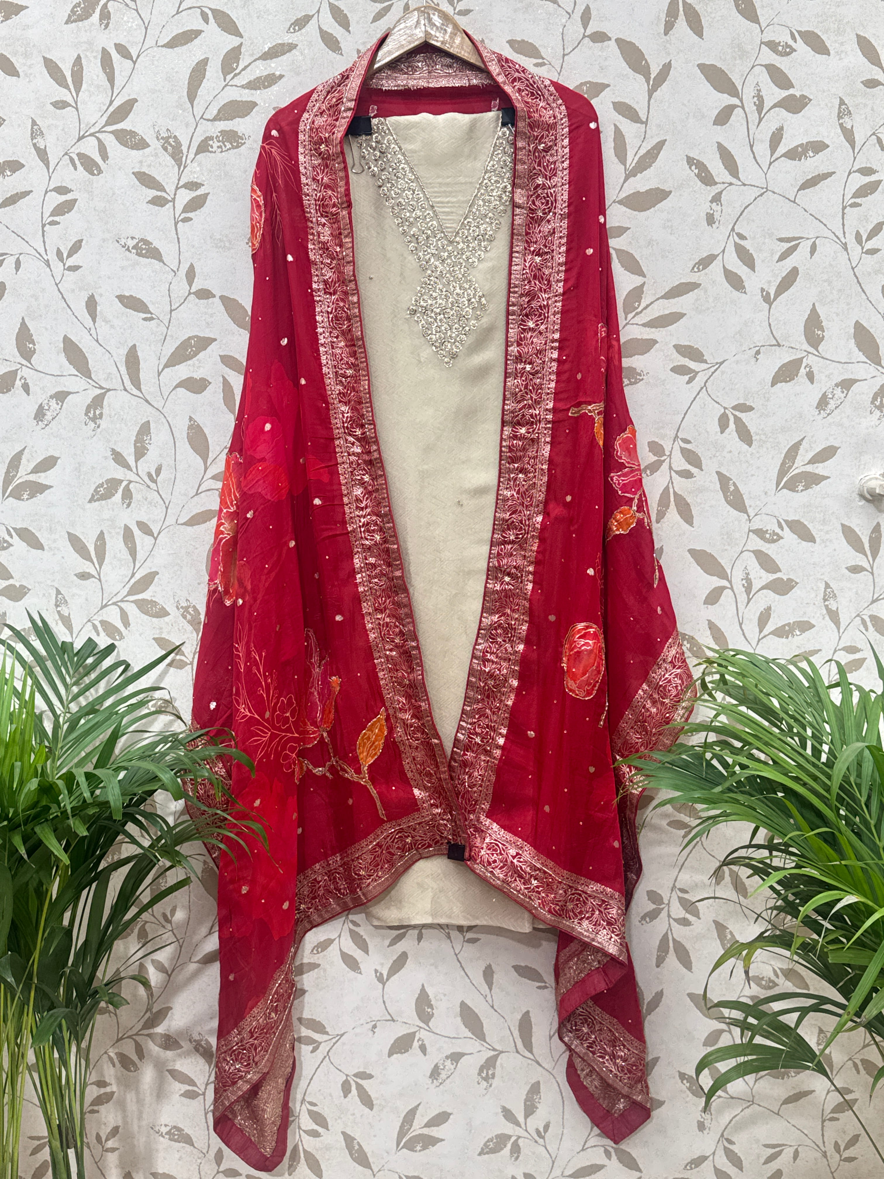 Classic Cream With Contrast Dupatta Suit Set